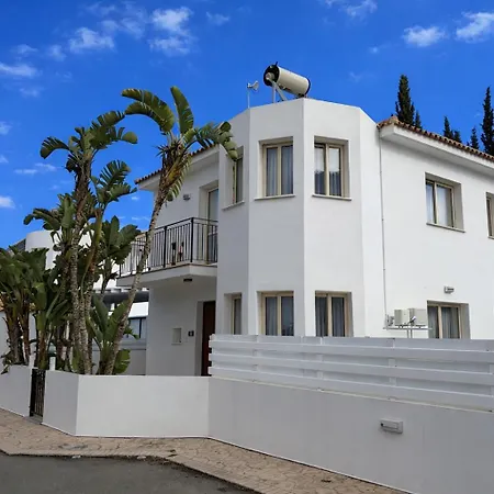 Dolce Villa Protaras